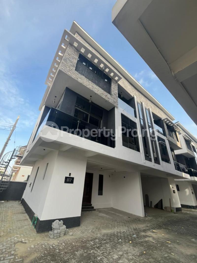 4 bedroom House for rent General Paint Ajah, Lagos State Off Lekki-Epe Expressway Ajah Lagos