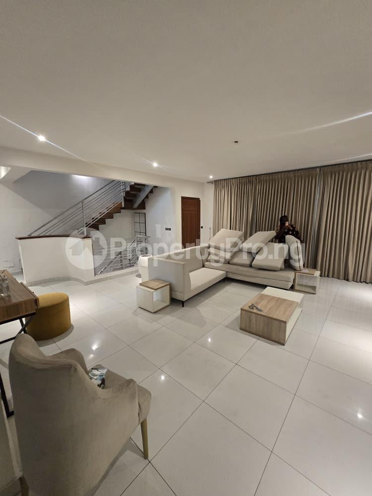 4 bedroom House for sale Richmond Gate Estate,ikate Elegushi Lekki Lagos