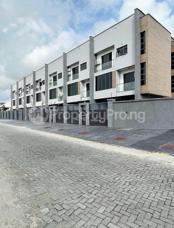 4 bedroom House for rent Lekki Phase 1 Lekki Lagos State. Lekki Phase 1 Lekki Lagos