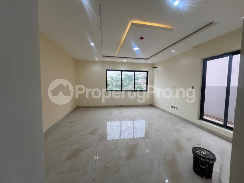 4 bedroom House for rent Admiralty Close, Lekki Phase 1 Lekki Lagos