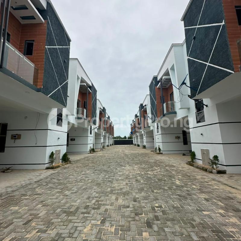 4 bedroom House for sale Lekki Scheme 2 Ajah Lagos