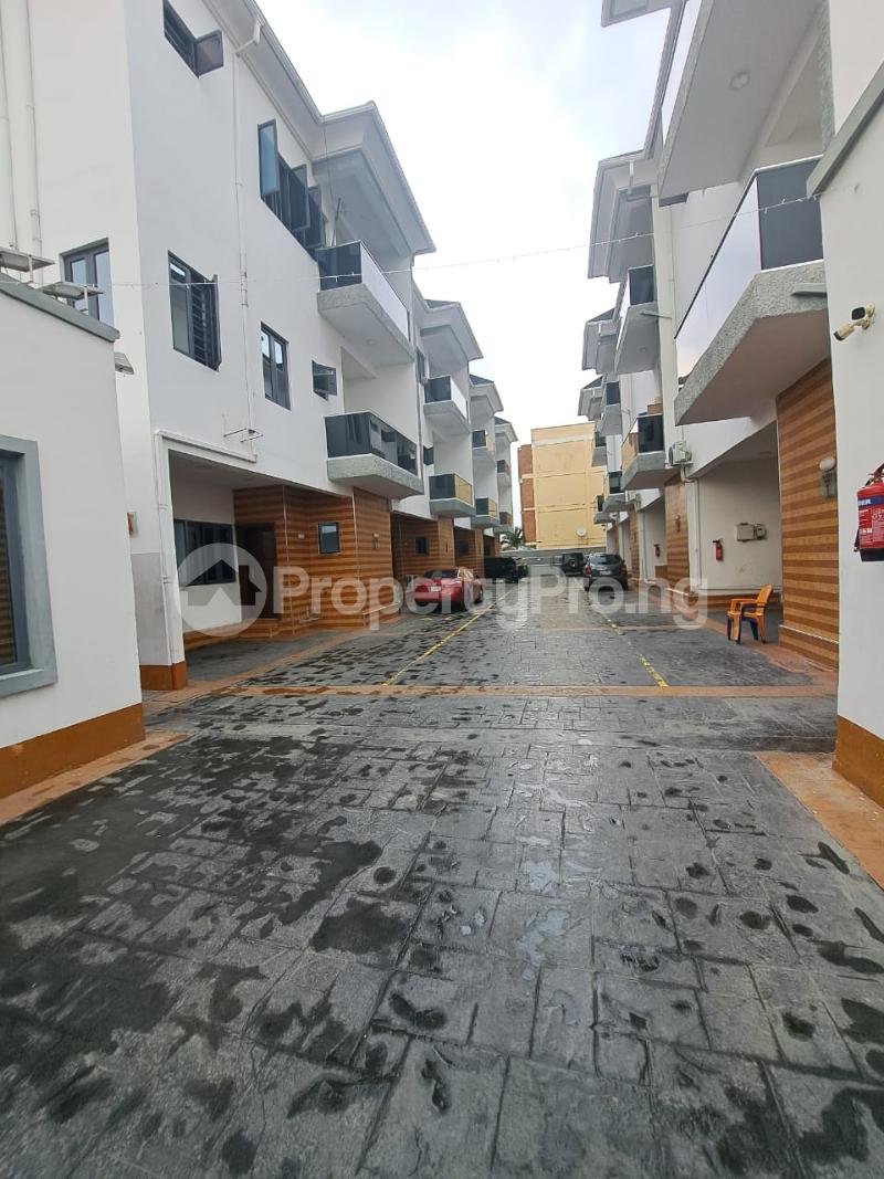 4 bedroom House for rent Off Platinum Way Ikate Lekki Lagos - 0