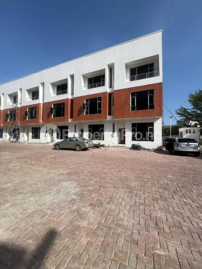 4 bedroom House for rent Periwinkle Estate, Lekki Phase 1 Lekki Lagos