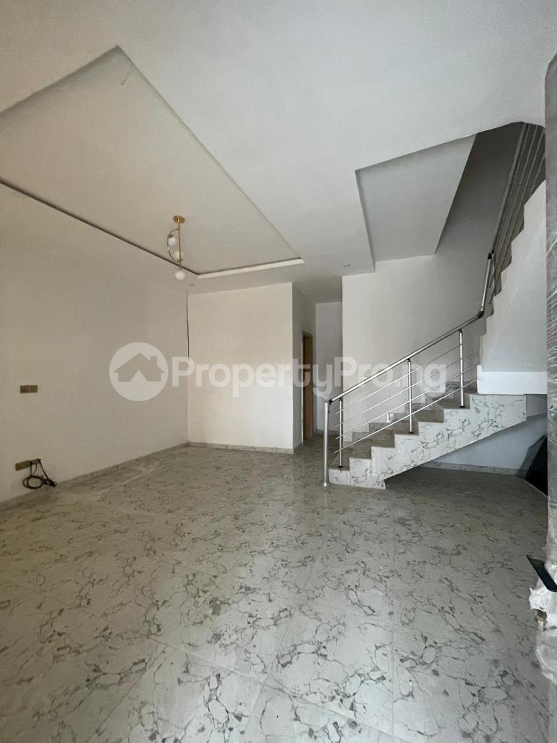 4 bedroom House for rent Off Lekki County Ikota Lekki Lagos State. Ikota Lekki Lagos