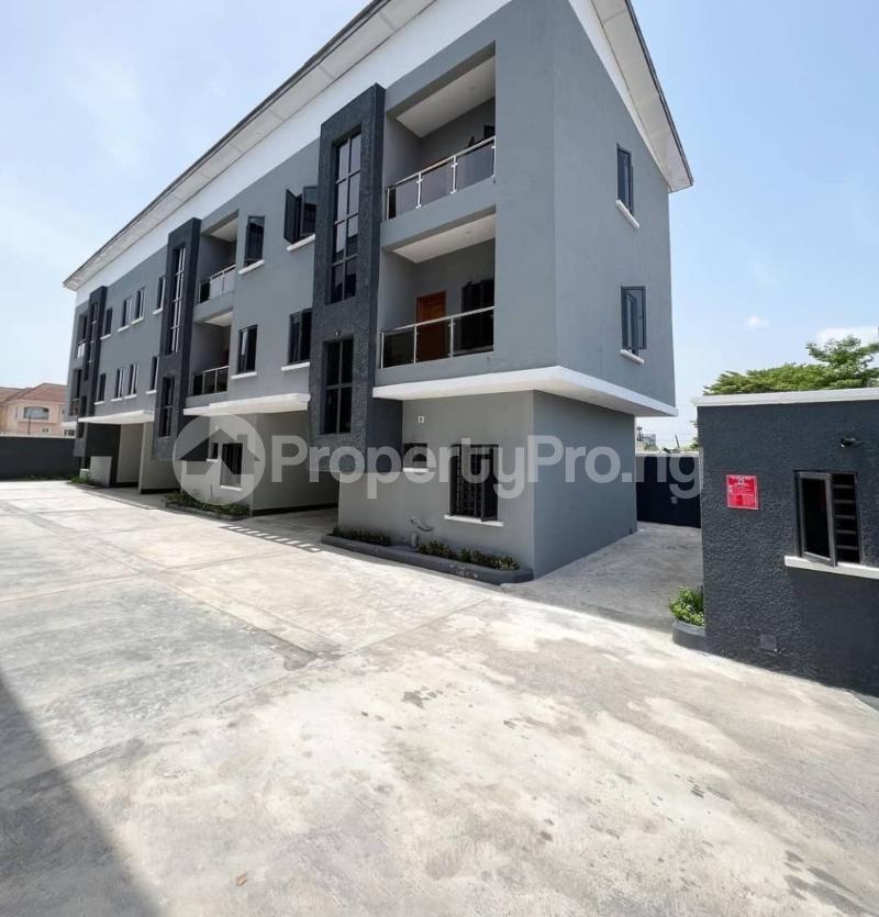 4 bedroom House for rent ONIRU Victoria Island Lagos