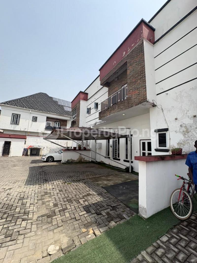 4 bedroom House for rent Orchid Hotel Road, Lekki Lagos