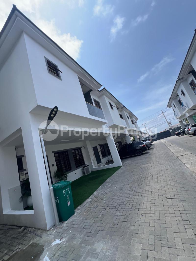 4 bedroom House for rent Victoria Bay Estate orchid Lekki Lagos