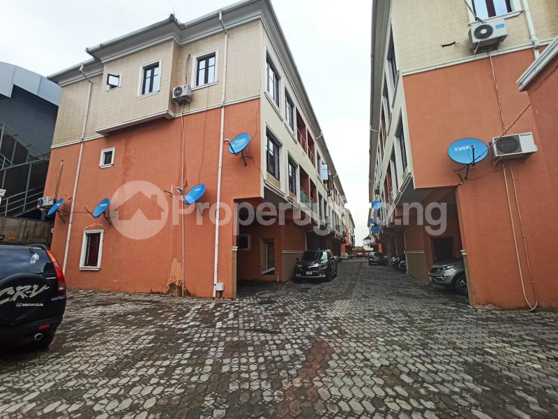4 bedroom House for rent Ikate Elegushi Lekki Lagos