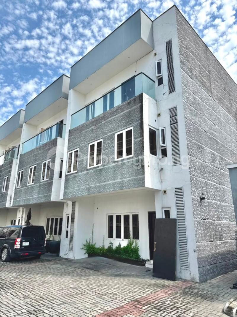 4 bedroom House for rent Platinum Way Inside An Estate Ikate Lekki Lagos