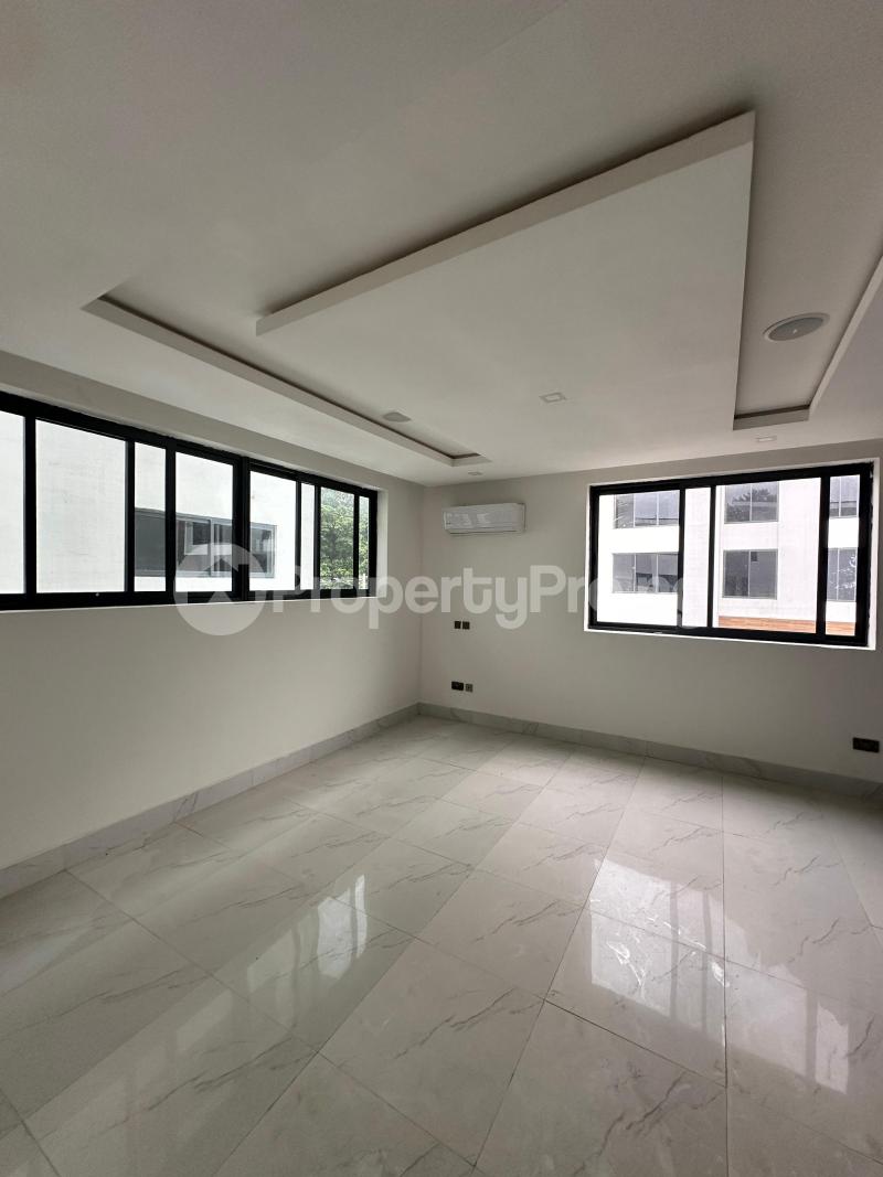 5 bedroom House for rent Old Ikoyi, Ikoyi Lagos State. Old Ikoyi Ikoyi Lagos