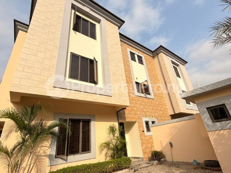 5 bedroom House for rent Onikoyi Estate, Ikoyi Lagos State. Mojisola Onikoyi Estate Ikoyi Lagos