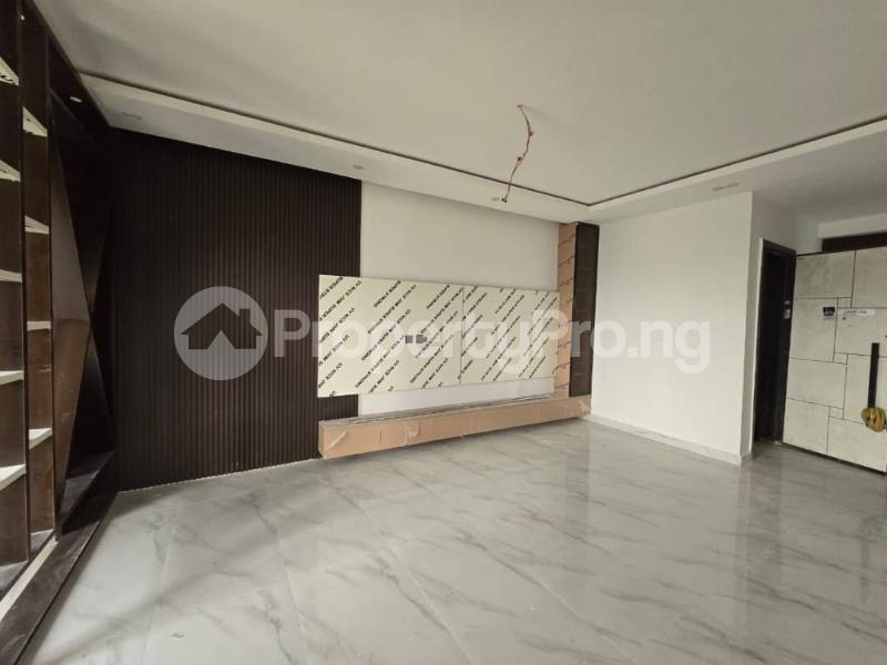 5 bedroom House for rent Beach Resort Estate, Ikate Lekki Lagos State. Ikate Lekki Lagos