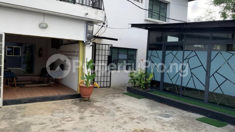 5 bedroom House for rent Ijesha Close, Off Obokun Street, Ilupeju Lagos State Ilupeju industrial estate Ilupeju Lagos