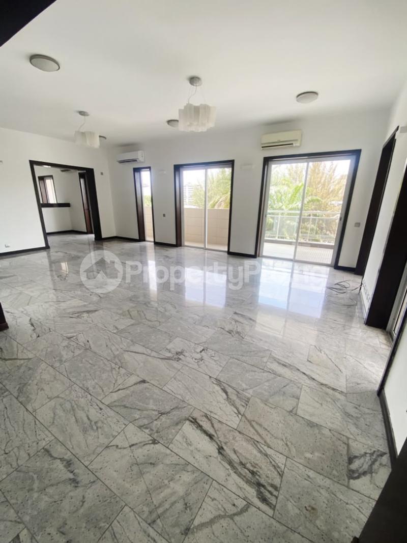5 bedroom House for rent Victoria Island Lagos