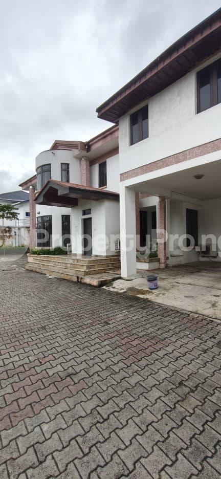 6 bedroom House for rent Off Bourdillon Road, Ikoyi Lagos State. Bourdillon Ikoyi Lagos