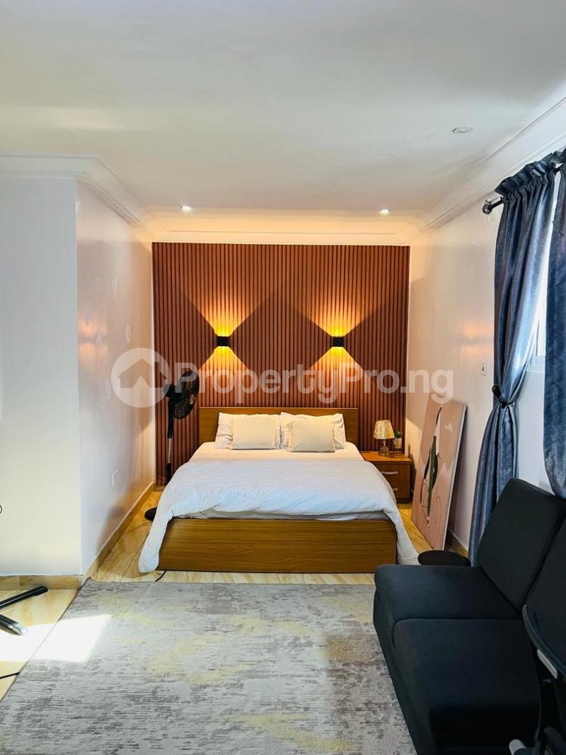 1 bedroom Flat / Apartment for rent Off Platinum Way, Opposite Jakande First Gate Lekki Lagos