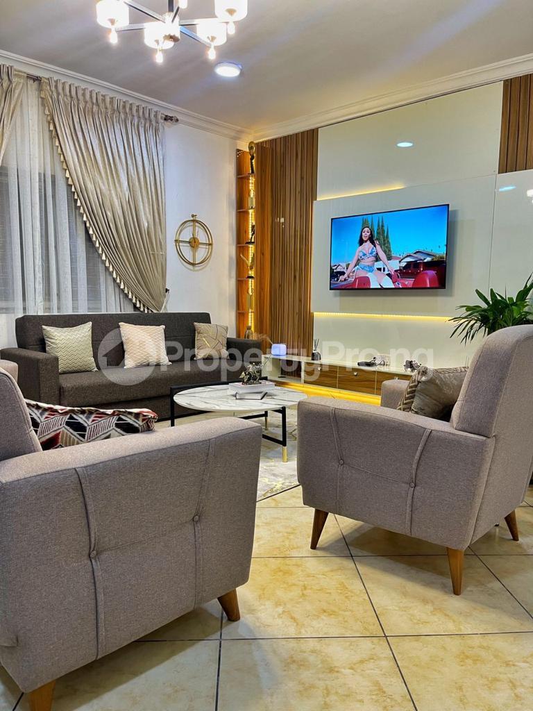 3 bedroom Flat / Apartment for rent Lekki Lagos