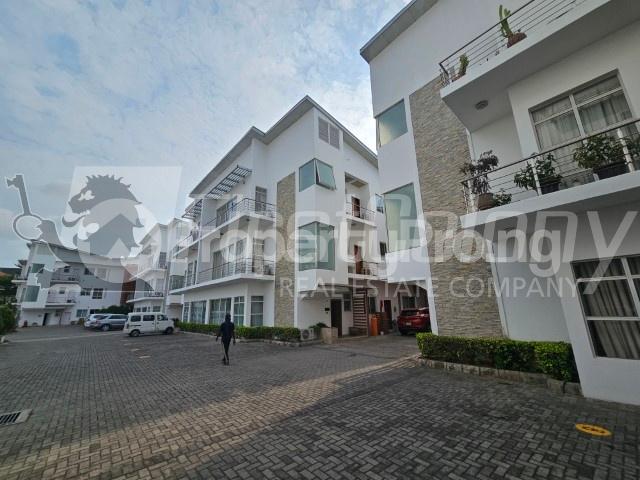 3 bedroom Flat / Apartment for sale Banana Island Ikoyi Lagos - 0