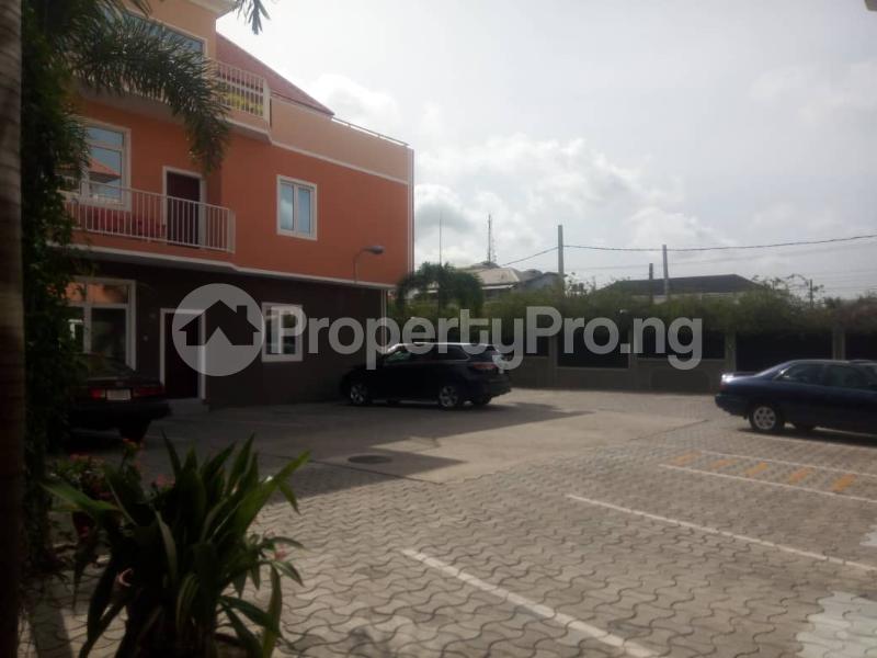 Flat / Apartment for rent Lekki Right Off Kuboye By Oniru New Market ONIRU Victoria Island Lagos