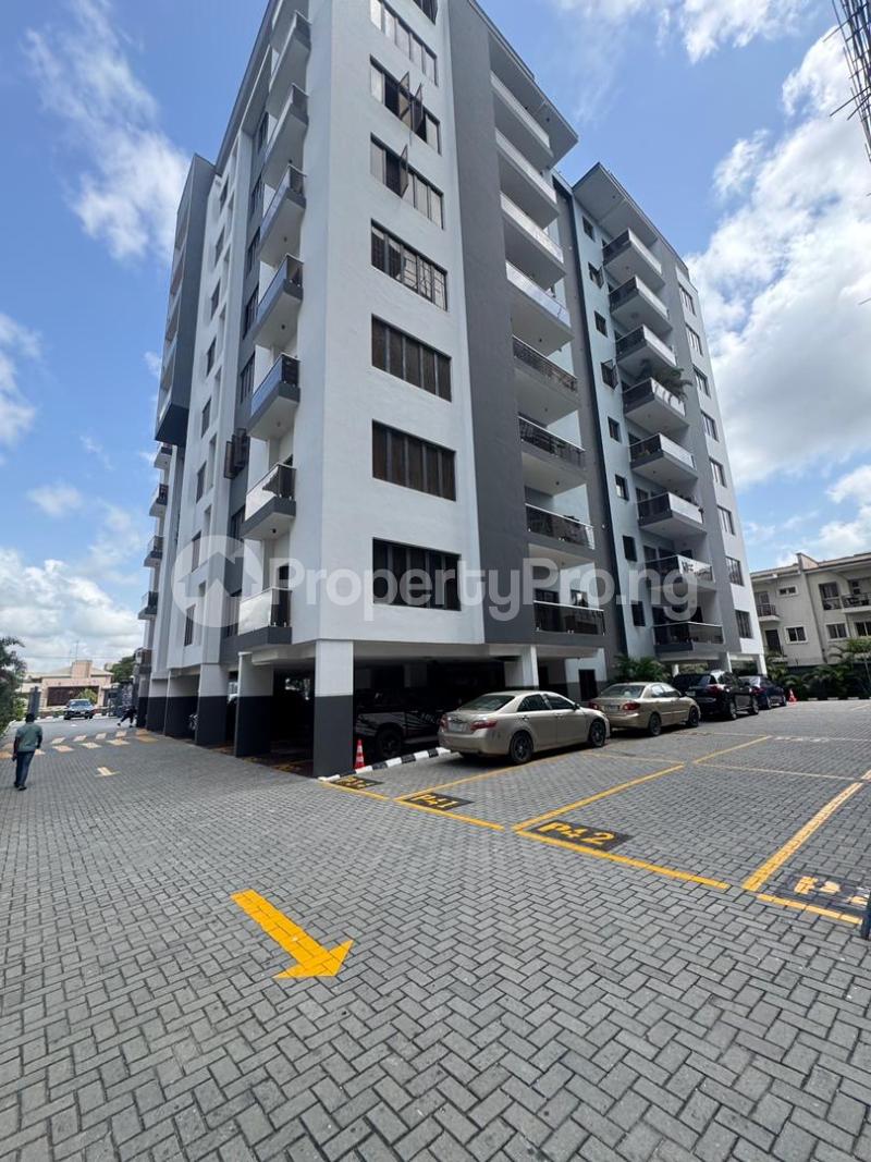 4 bedroom Flat / Apartment for rent Ikoyi Lagos