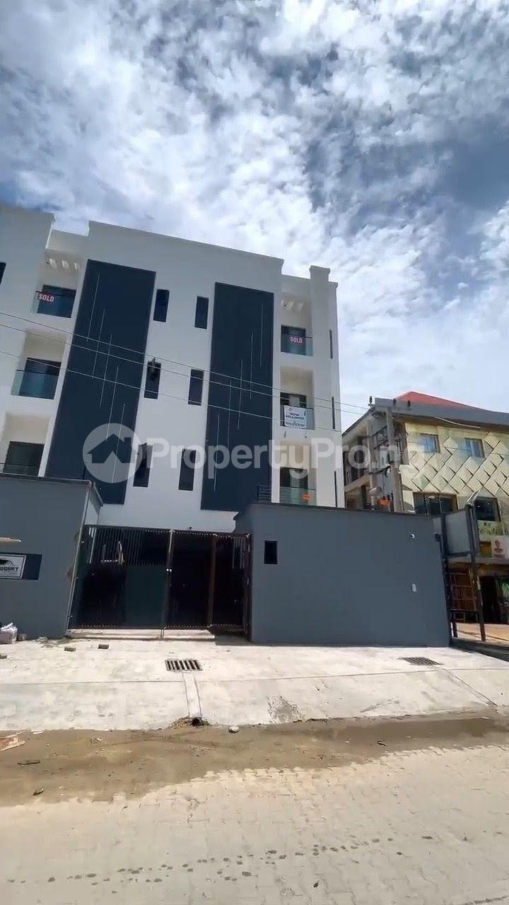 3 bedroom Flat / Apartment for sale Velmont Court Ilasan Lekki Lagos