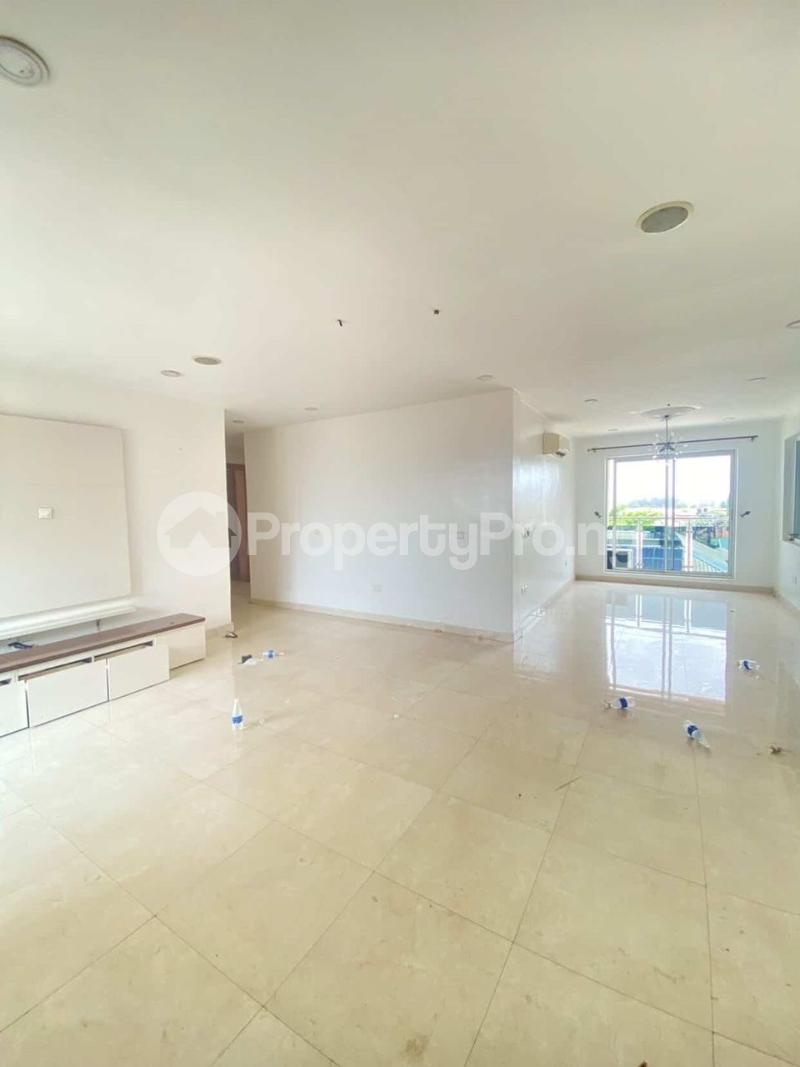 3 bedroom Flat / Apartment for rent Lekki Phase 1 Lekki Lagos