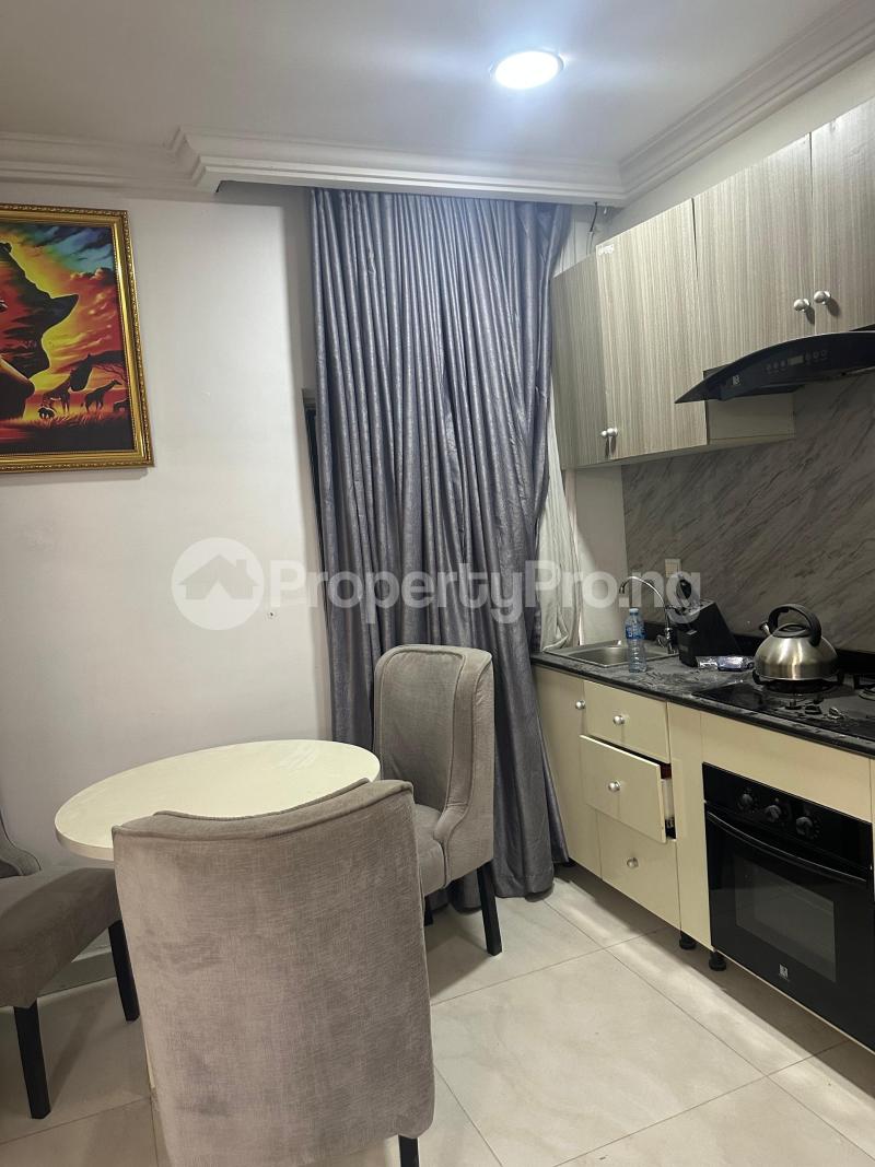 1 bedroom Flat / Apartment for rent By U3 Estate, Lekki Right Hand Side Lekki Lagos