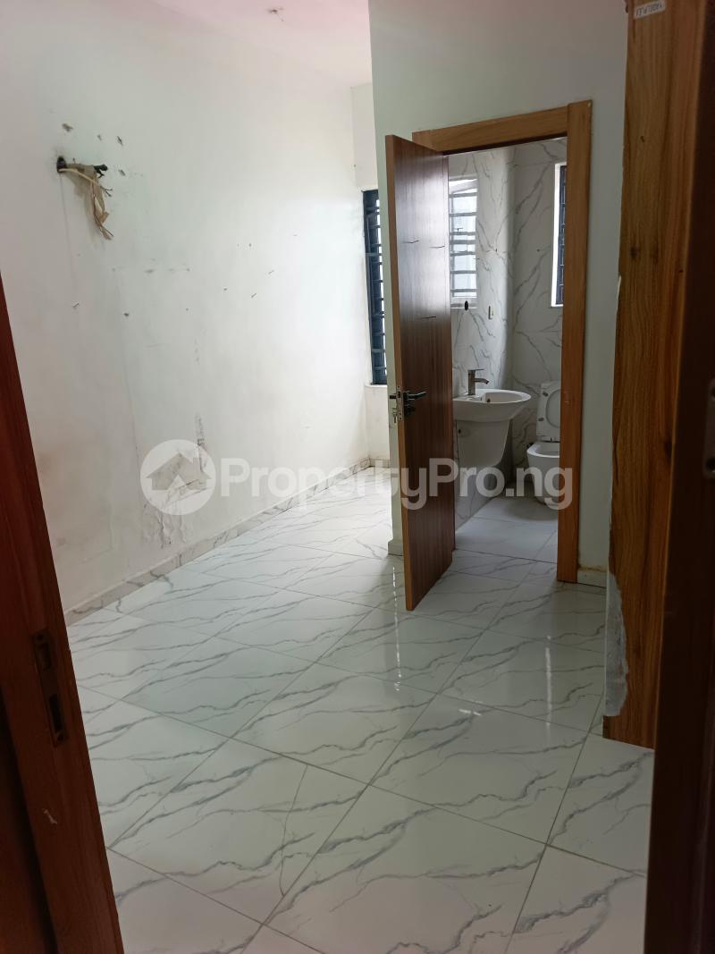 1 bedroom Flat / Apartment for rent Off Spg Road Ologolo Lekki Lagos
