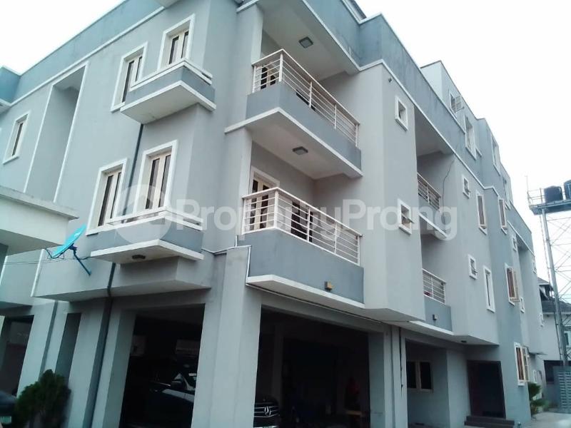 3 bedroom Flat / Apartment for rent Osapa london Lekki Lagos