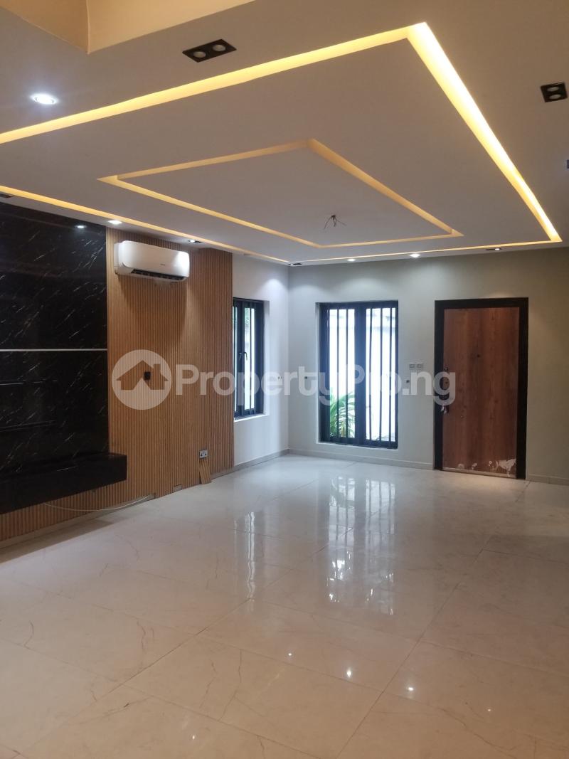 1 bedroom Flat / Apartment for rent Off Adeola Odeku Road Victoria Island Lagos State. Adeola Odeku Victoria Island Lagos