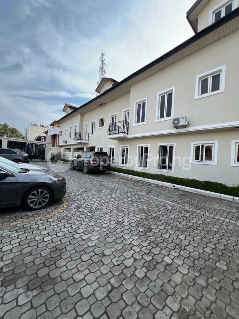 3 bedroom Flat / Apartment for rent Lekki Lagos Lekki Phase 1 Lekki Lagos