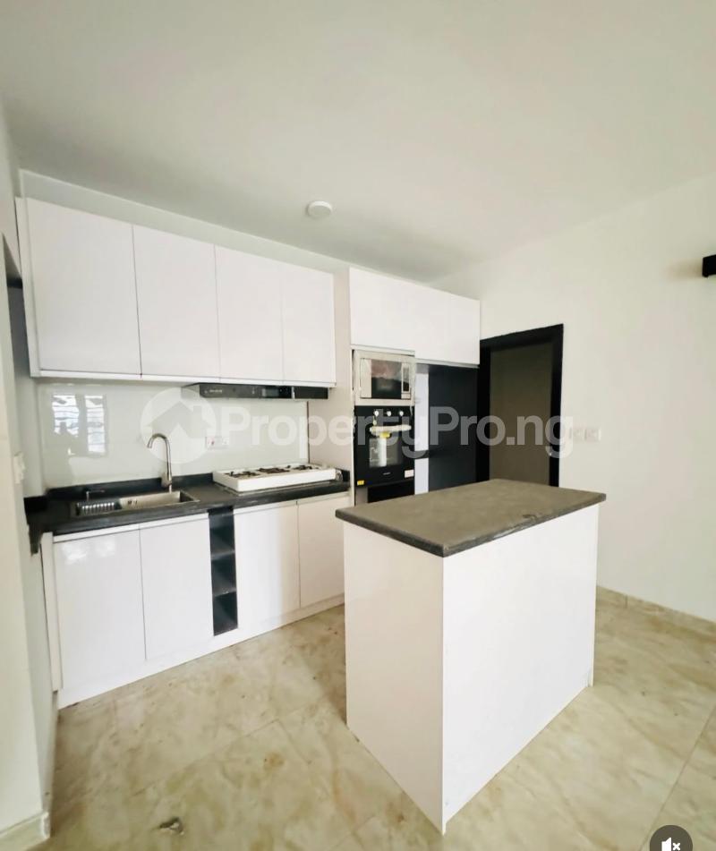 2 bedroom Flat / Apartment for rent Green Bay Mobil Road Ilaje Ajah Lekki Ilaje Ajah Lagos