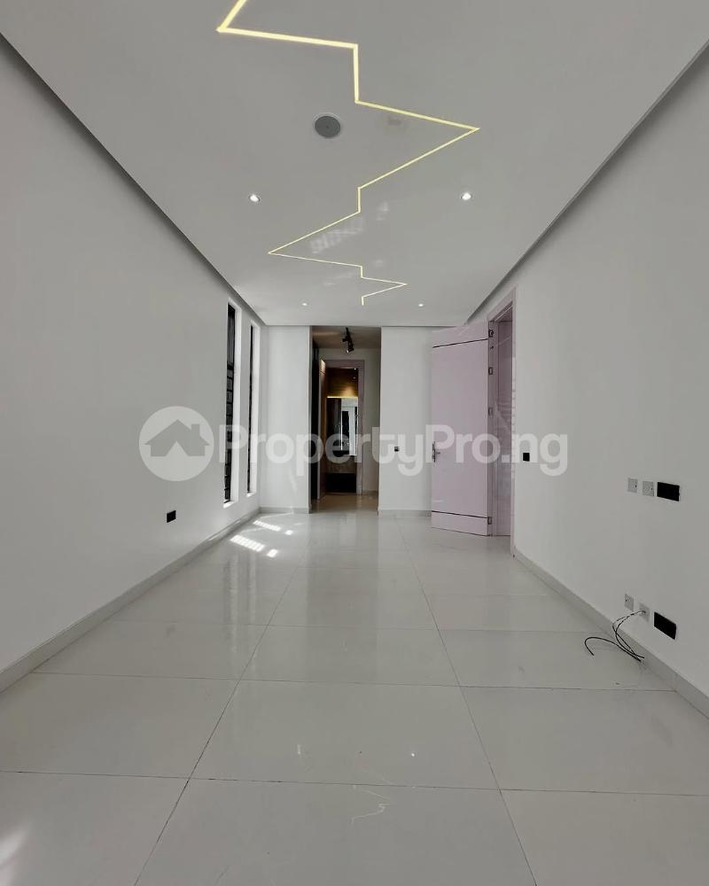 5 bedroom House for sale Hampton Bay Estate By Cowrie Creek Ikate Lekki Lagos