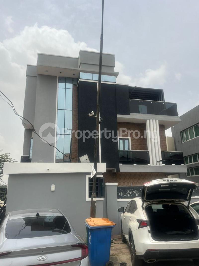 2 bedroom Flat / Apartment for rent Off Bashiru Shittu Magodo GRA Phase 2 Kosofe/Ikosi Lagos