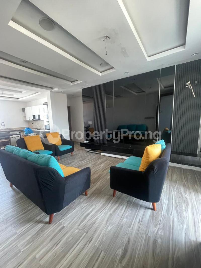 2 bedroom Flat / Apartment for rent Platinum Way Jakande Lekki Lagos