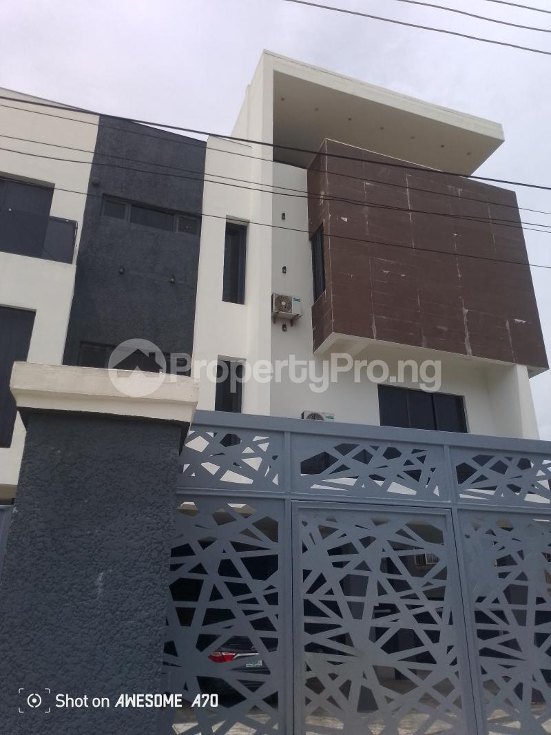 2 bedroom House for rent Estate Ilasan Lekki Lagos
