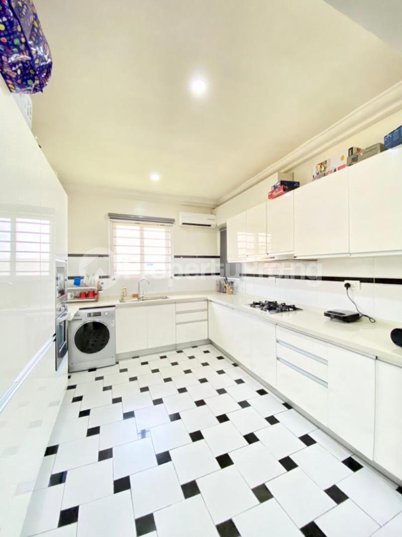 2 bedroom Flat / Apartment for sale Ikate Lekki Lagos