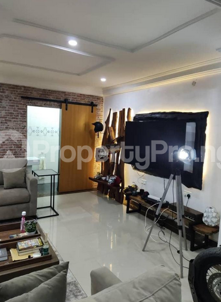 2 bedroom House for rent Shonibare Estate Mobolaji Bank Anthony Way Ikeja Lagos