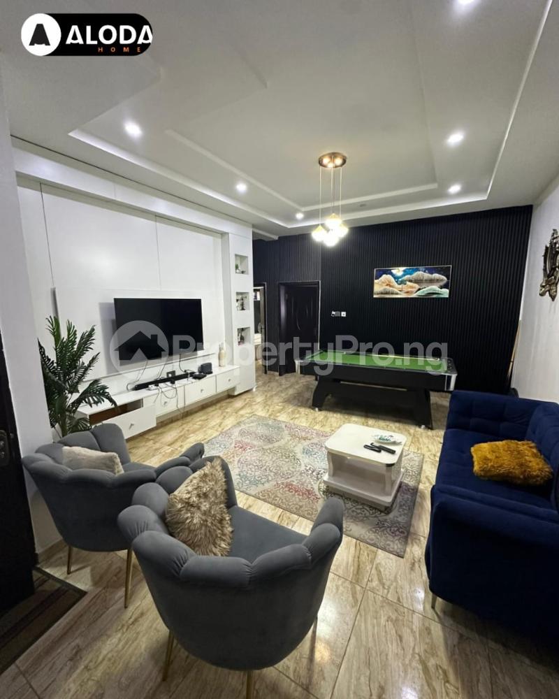 2 bedroom Flat / Apartment for rent Ologolo Lekki Lagos