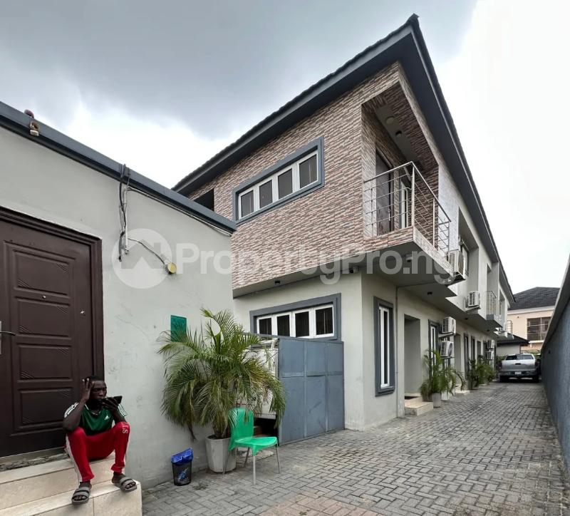 2 bedroom House for rent Ikate Lekki Lagos