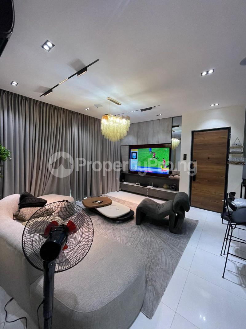 2 bedroom Flat / Apartment for sale Ologolo Ologolo Lekki Lagos