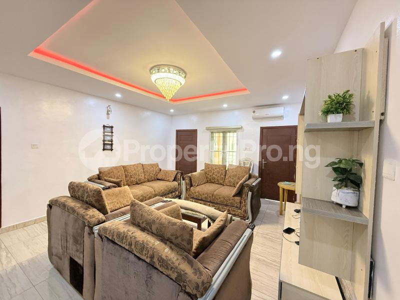 2 bedroom House for rent Ikate Lekki Lagos