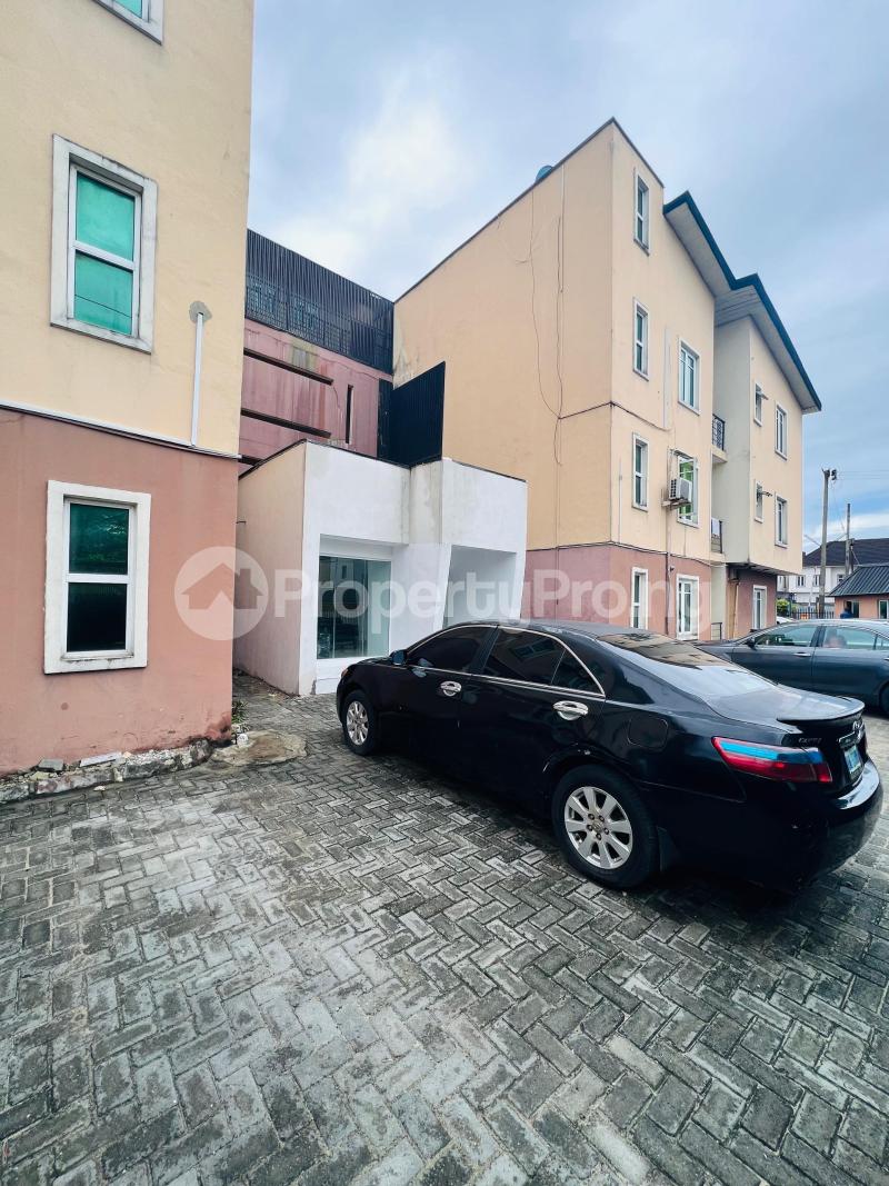2 bedroom Flat / Apartment for rent Ologolo Lekki Lagos - 0