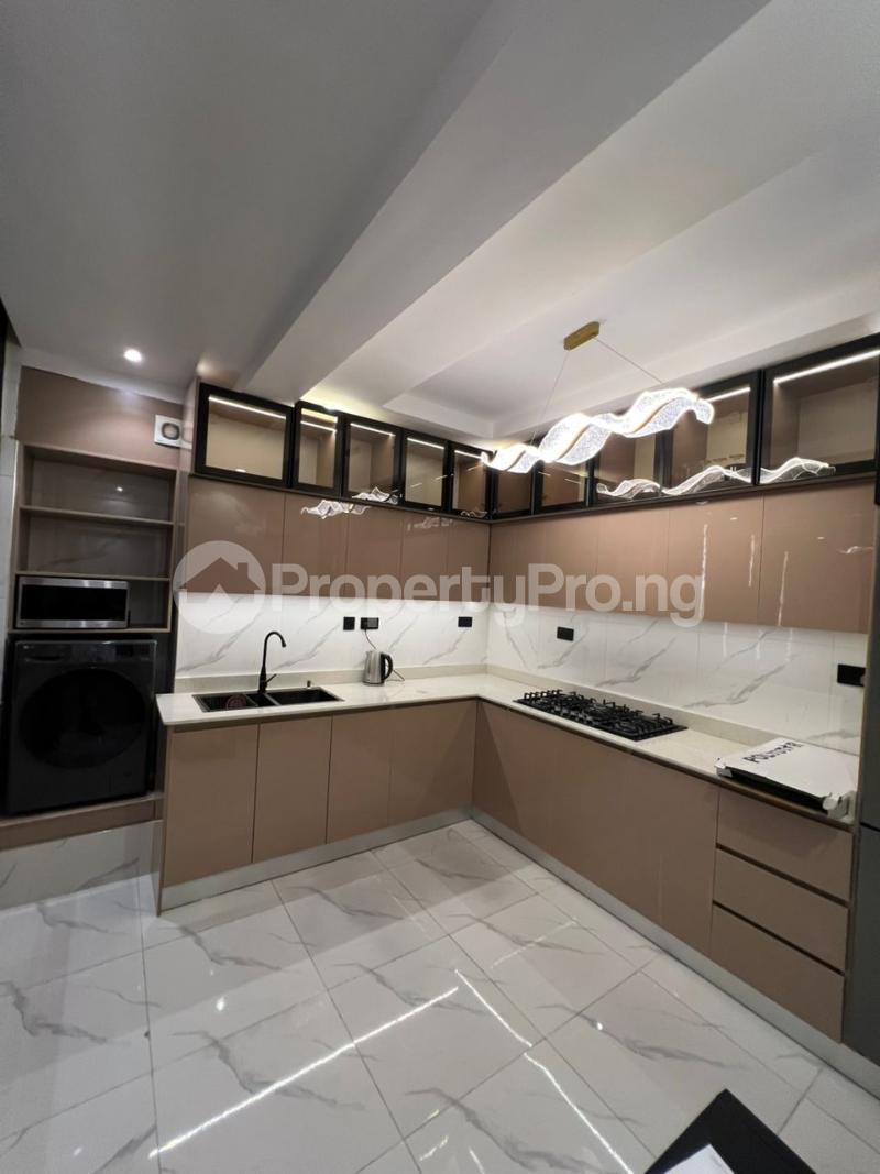 2 bedroom House for rent Ajose Adeogun Street Victoria Island Lagos