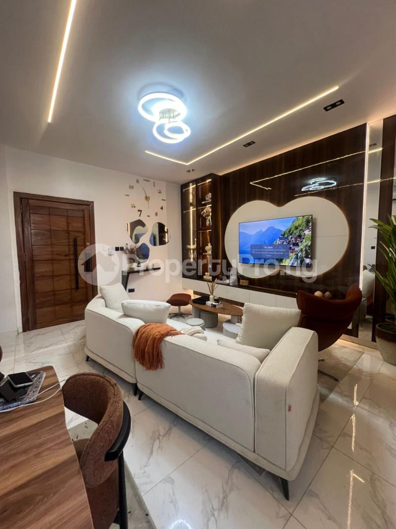 2 bedroom Flat / Apartment for rent Ologolo Lekki Lagos