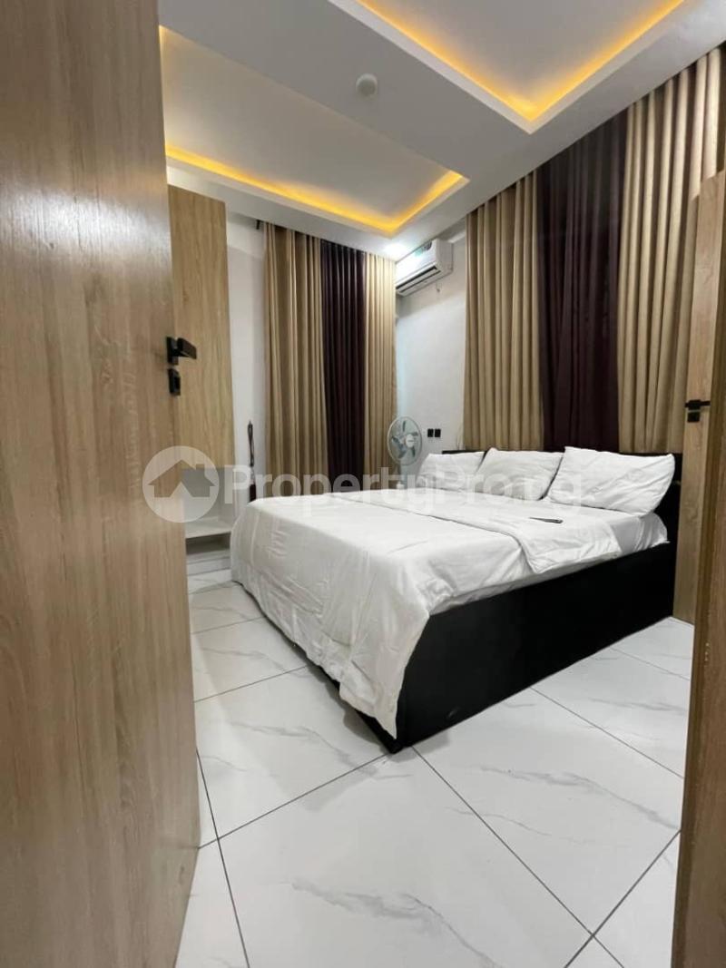 2 bedroom Flat / Apartment for rent Ologolo Lekki Lagos