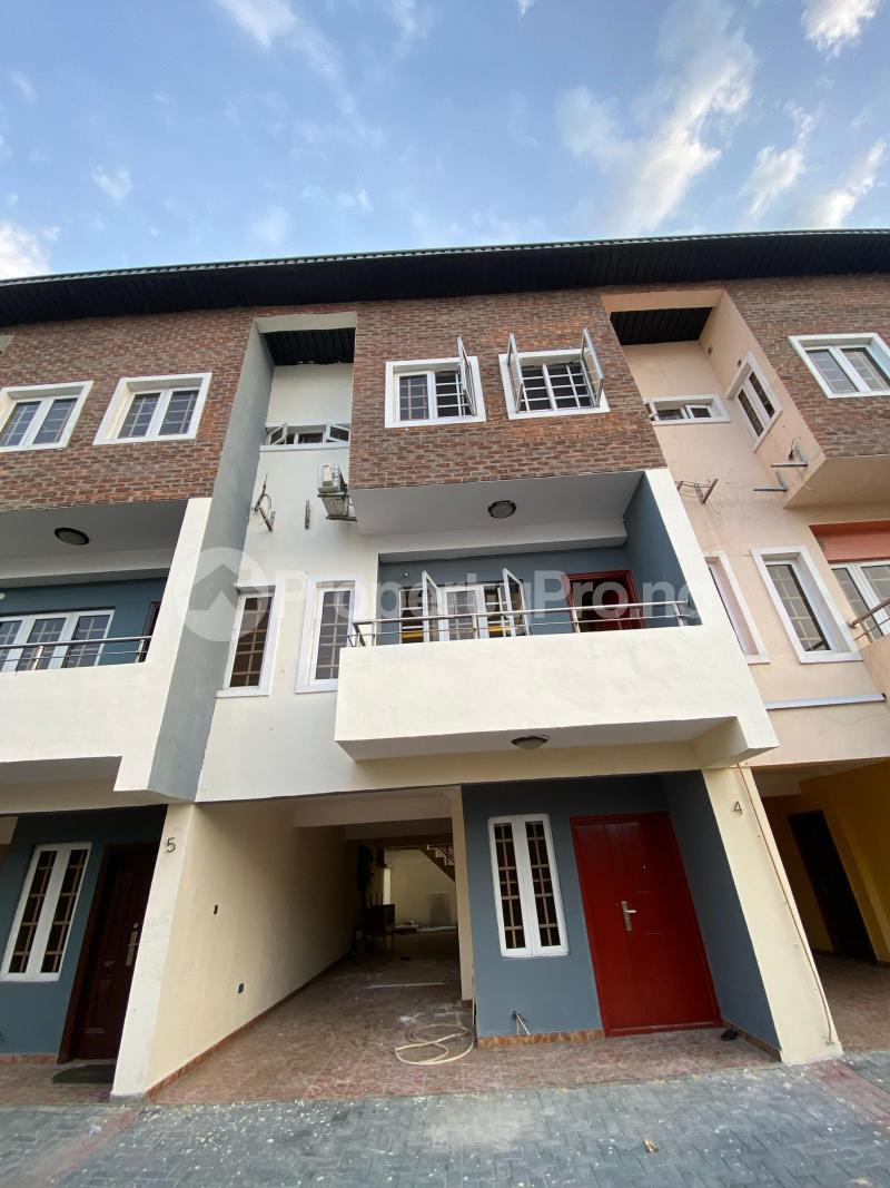 3 bedroom House for sale Off Berkeley Drive, Chisco, Ikate Lekki Lagos