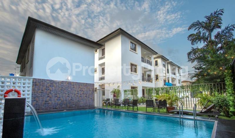 3 bedroom Flat / Apartment for rent ONIRU Victoria Island Lagos