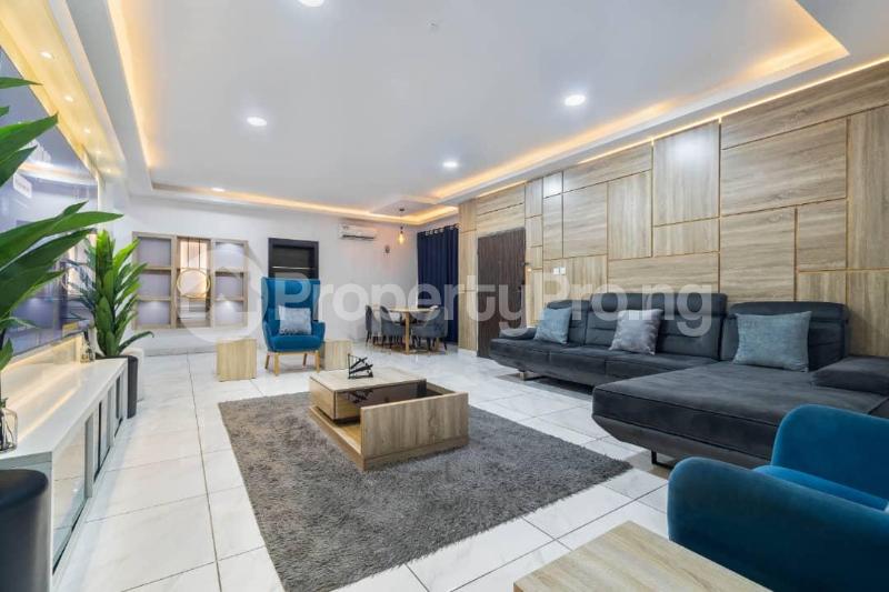 3 bedroom Flat / Apartment for rent ONIRU Victoria Island Lagos