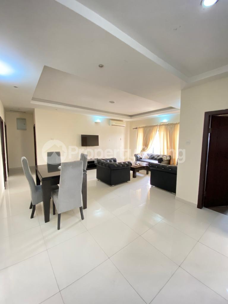 3 bedroom Flat / Apartment for rent ONIRU Victoria Island Lagos